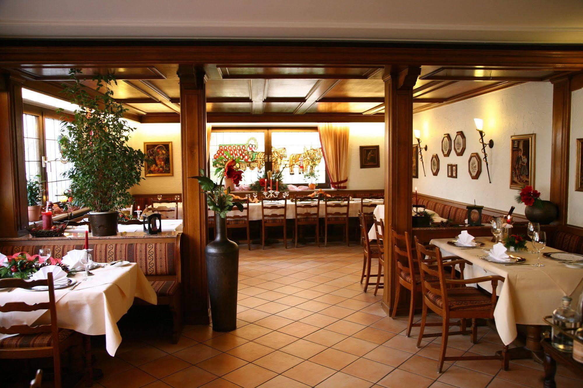 פרייבורג Hotel-Restaurant Bierhausle מראה חיצוני תמונה